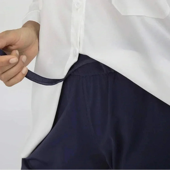 NWT- Ankle Rib Cuff Style joggers with pull string a casual-Size Medium - Picture 6 of 7